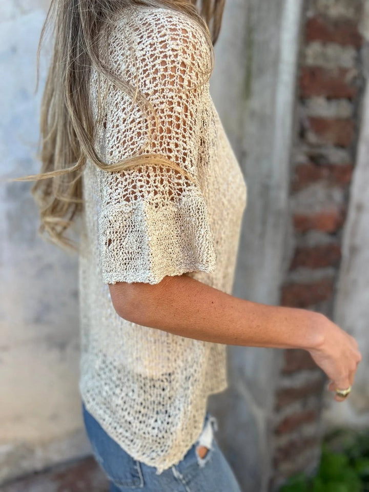Aditha | Soft V Simplicity Top
